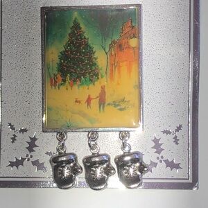 Festive Christmas Tree Brooch with Silver Tone Mitt Accents
